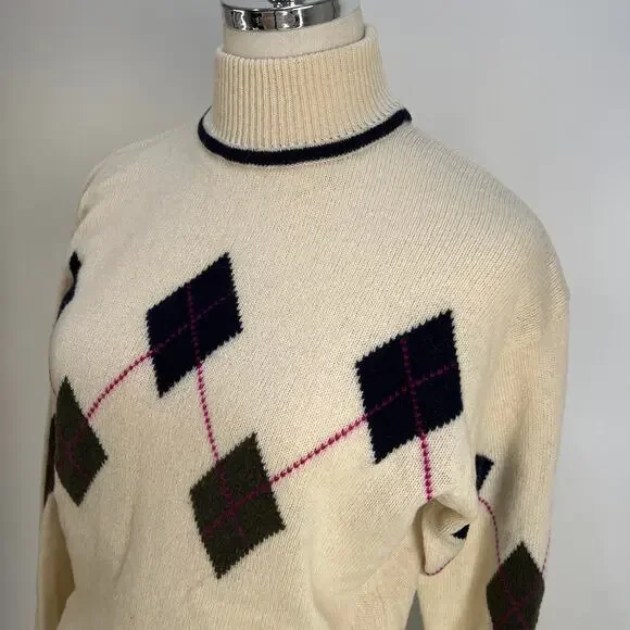 Vintage Liz Sport Wool Sweater Ivory Argyle Turtleneck Cowl & Turtlenecks